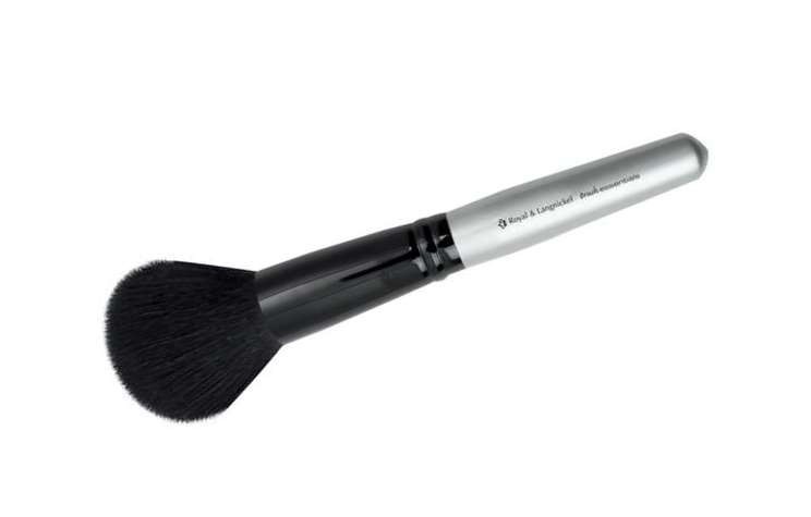 Royal Brush Essentials Large Dome Powder Brush - The Ultimate Makeup Essential