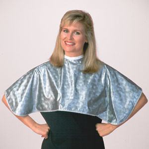 BETTY DAIN #107V Shortie Cape with Velcro - Your Ultimate Haircare Essential!